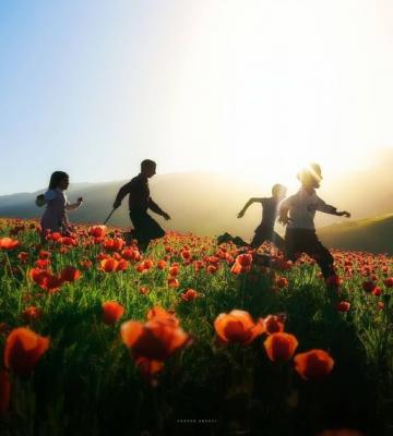 تصویری دیدنی از کودکان در ارتفاعات تالش+عکس