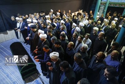 تصاویر| شخصیت‌های سیاسی در مراسم تشییع پیکر آیت الله صانعی