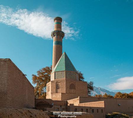 تصویر دیدنی از بقعه شیخ عبدالصمد نطنزی+عکس