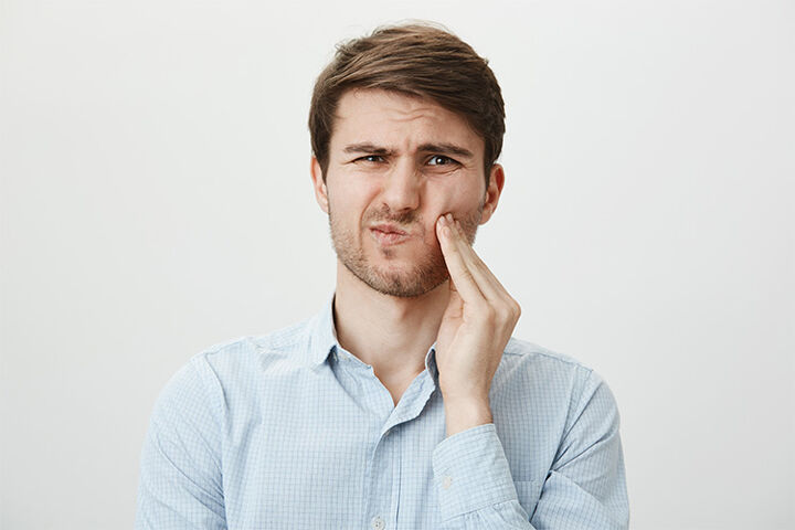 علائم مهم پوسیدگی دندان که باید درباره آن بدانید
