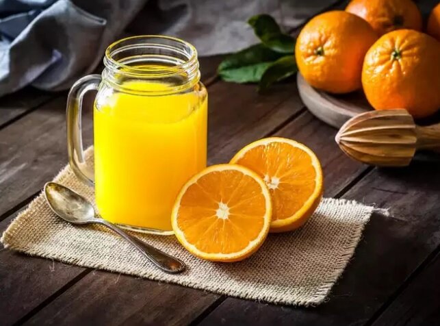 مضرات باورنکردنی نوشیدن آب پرتقال
