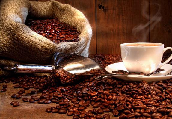 بهبود سندروم روده تحریک‌پذیر با کاهش مصرف کافئین