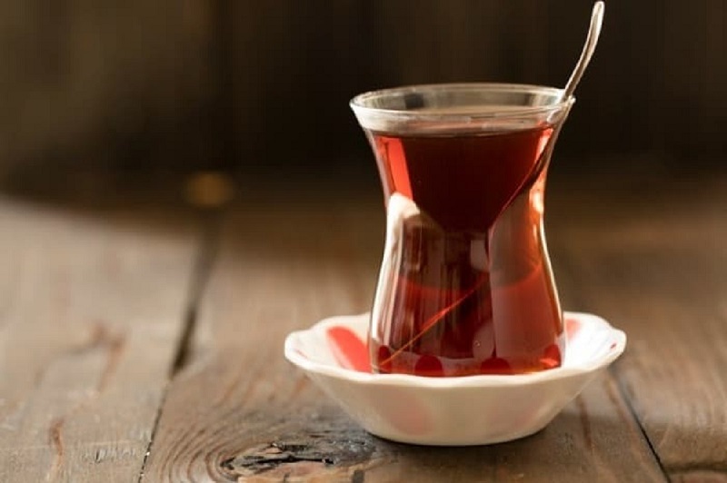 اینفوگرافیک| واقعیت‌های تلخ درباره چای شیرین
