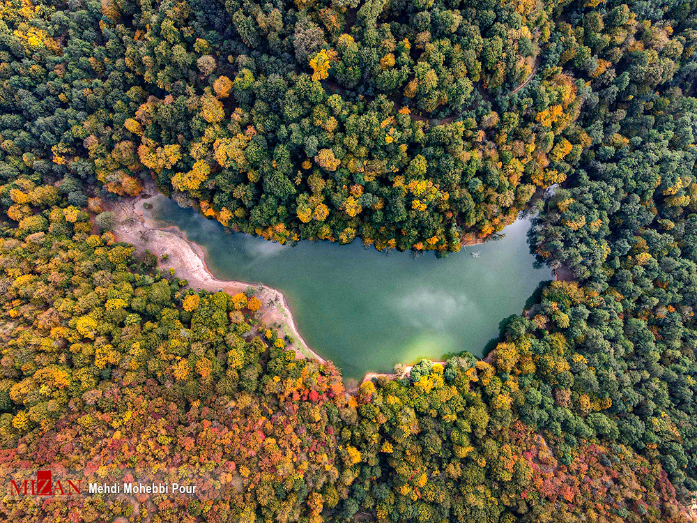 دریاچه ای به شکل نقشه مازندران + عکس