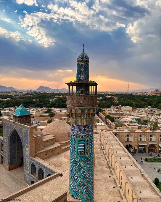 گلدسته زیبای مسجد امام اصفهان+عکس