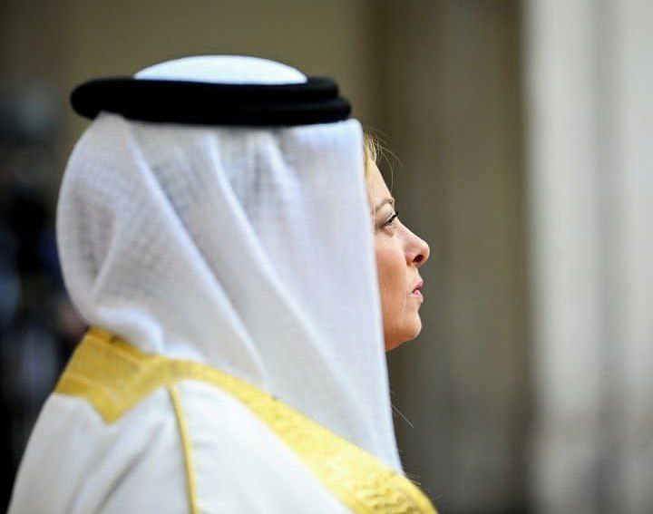 شکار لحظه ها؛ نخست وزیر ایتالیا در کنار پادشاه بحرین! + عکس