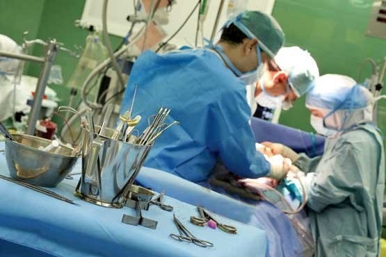 تعبیه همزمان 2 دریچه قلبی در بیمار 84 ساله بدون جراحی باز در این بیمارستان تهران