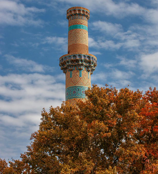 مسجدجامع نطنز در پاییز+عکس