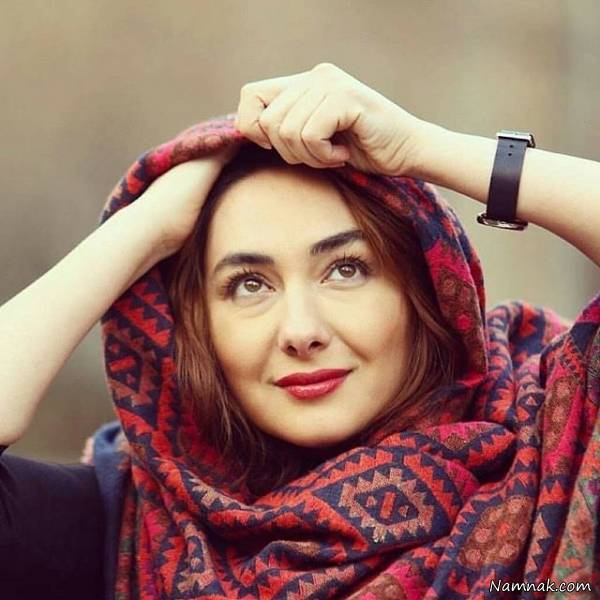 پوشش متفاوت هانیه توسلی در پشت صحنه + عکس