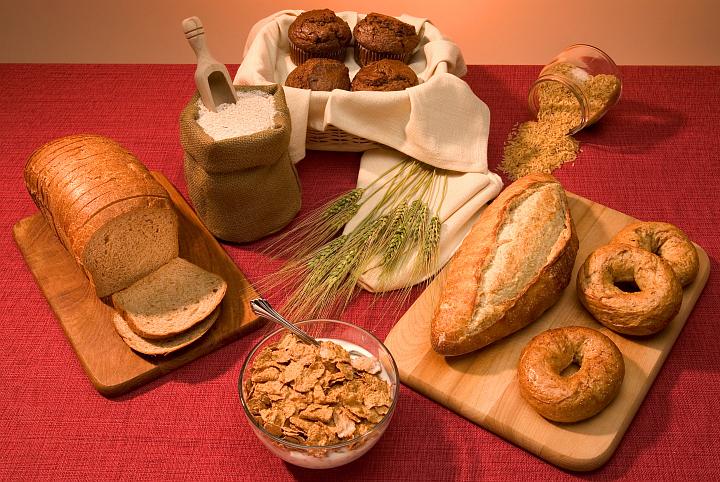 زنان با افزایش سن چه غذاهایی را بیشتر مصرف کنند؟