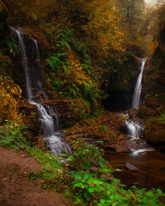 آبشار دوقلوی زمرد در گیلان زیبا+عکس