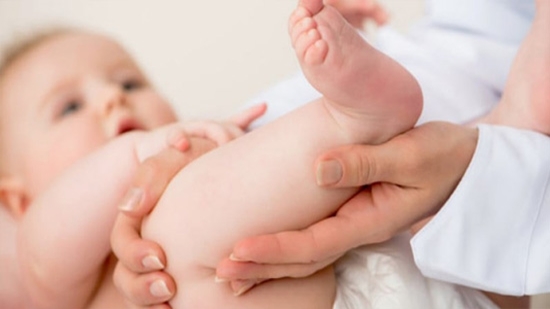  زمان طلایی برای تشخیص دررفتگی مفصل ران و لگن در کودکان/ رد پای کرونا در سیاه‌شدگی لگن