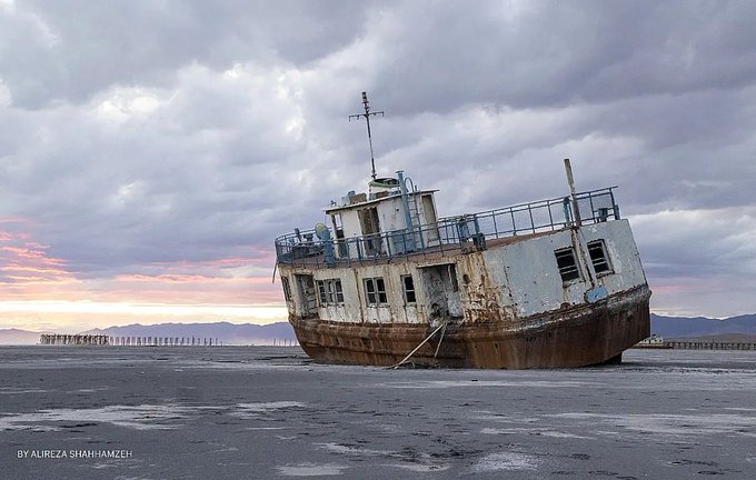 دریاچه ارومیه تمام شد+عکس غم‌انگیز