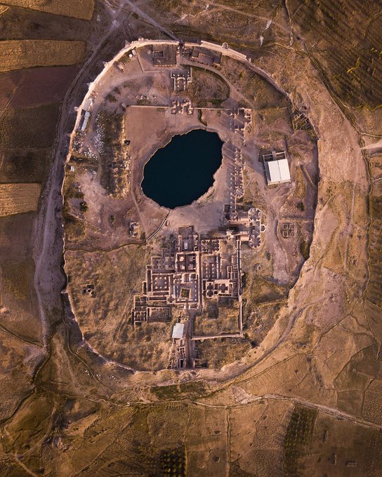 تخت سلیمان شگفت انگیزترین بنای ثبت شده در ایران+عکس