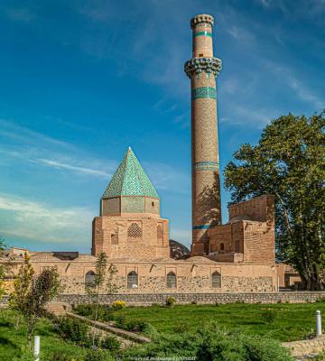تصویر دیدنی از مسجدجامع نطنز و بقعه شیخ عبدالصمد نطنزی+عکس