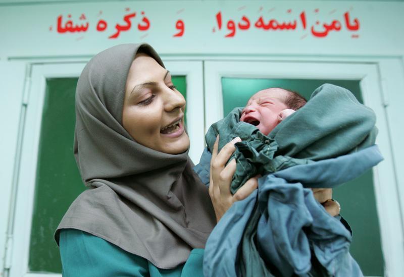 کاهش مرگ ومیر مادران