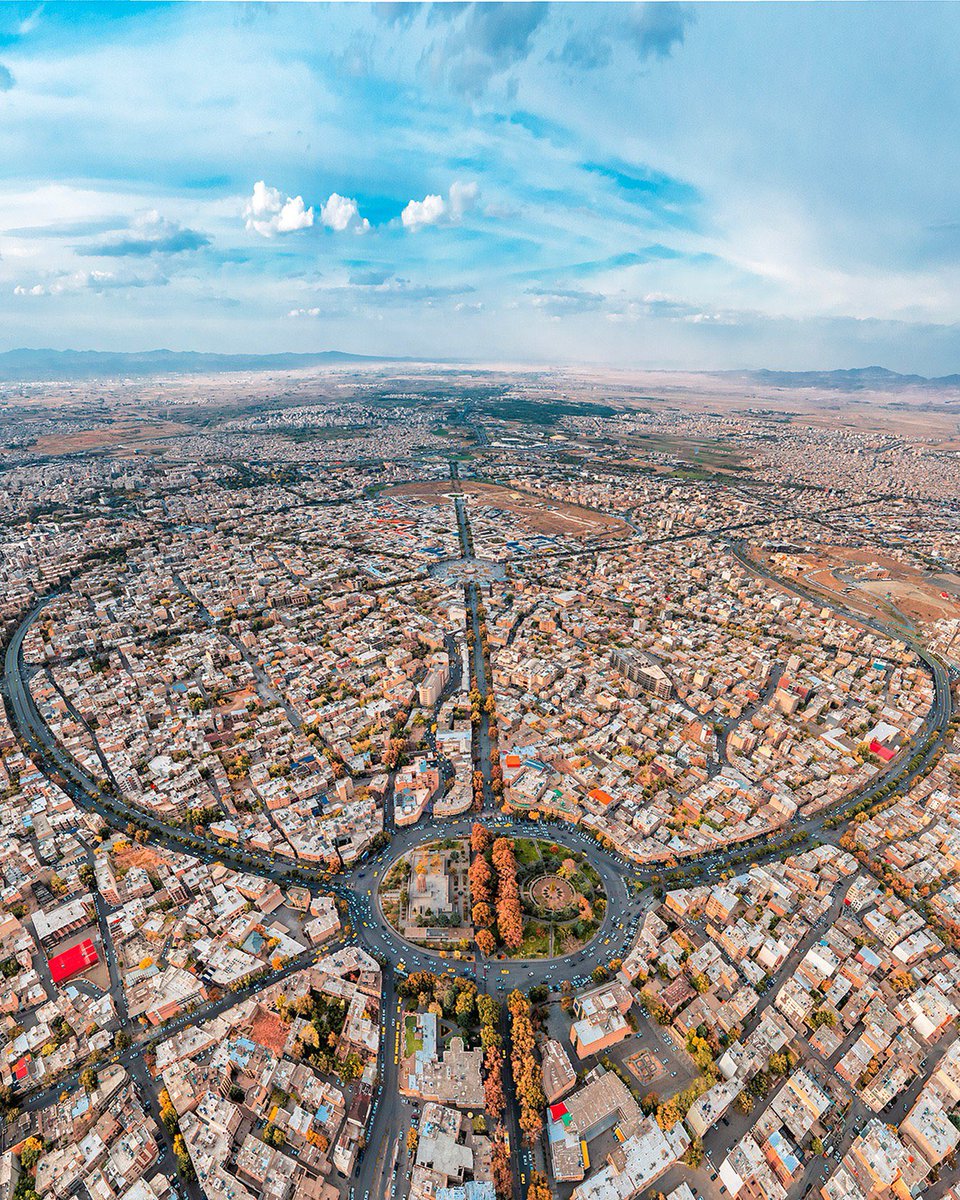نمایی هوایی از شهر زیبای همدان +‌ عکس