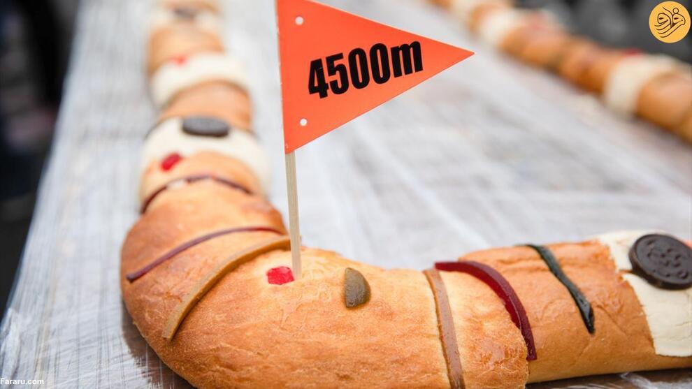 شکستن رکورد گینس با ۴.۵ کیلومتر شیرینی +‌ عکس
