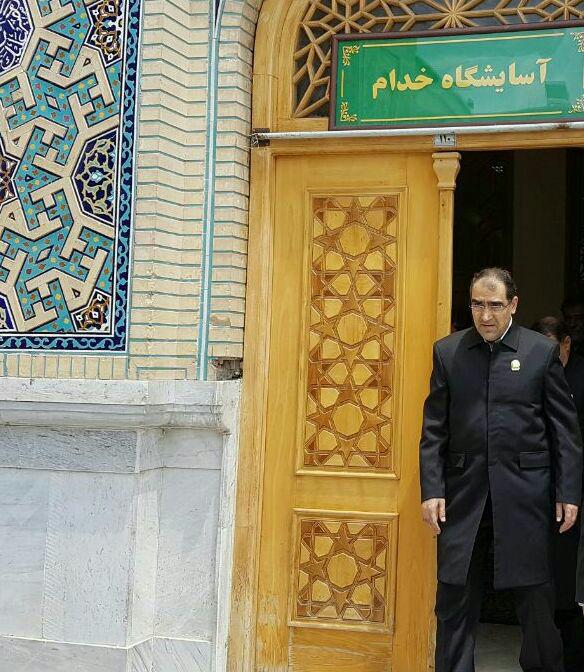 حضور وزیر بهداشت در مراسم تشییع پیکر جان ‌باختگان قطار تبریز- مشهد