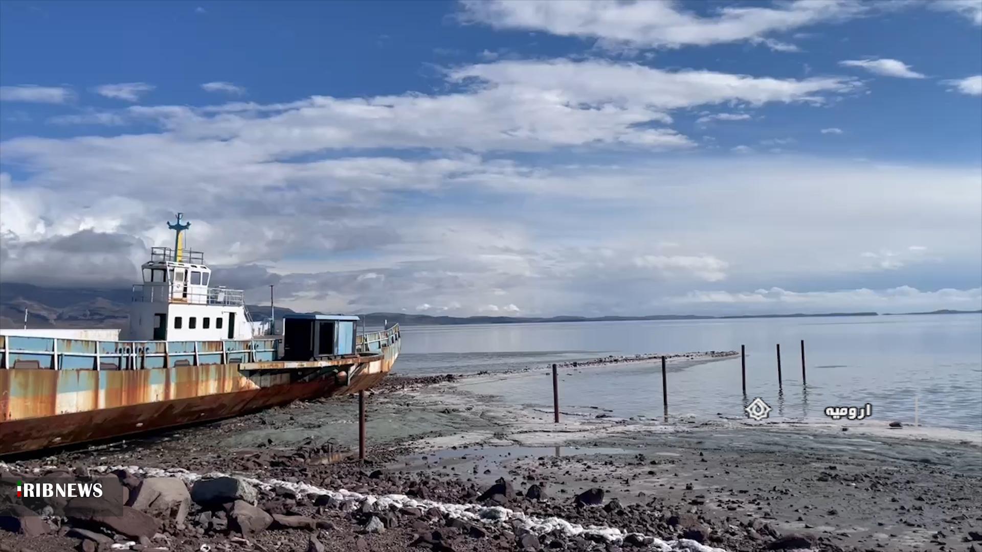 تصاویر دلبرانه از جان گرفتن دوباره دریاچه ارومیه+عکس