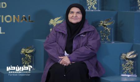 تیپ جالب تنها کارگردان زن جشنواره فجر + عکس