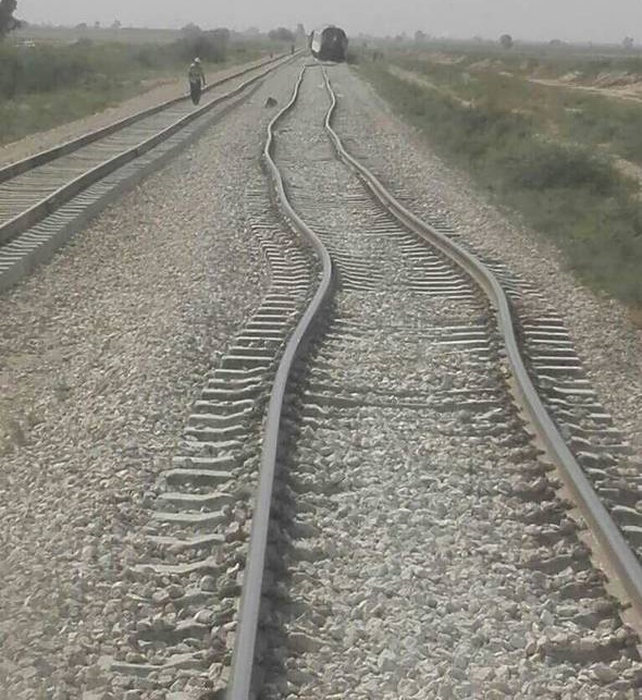  تصویری از اثرات خطرناک گرما بر ریل های قطار جنوب