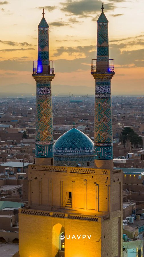 جلوه‌ای زیبا از عظمت مسجد جامع یزد+عکس