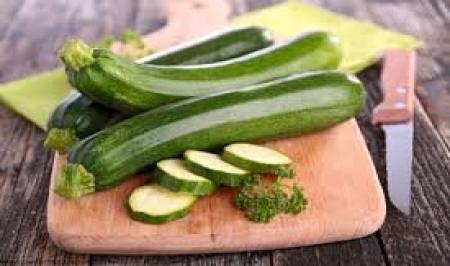 اگر سرتان زیاد در گوشی و تبلت است این سبزی را زیاد بخورید
