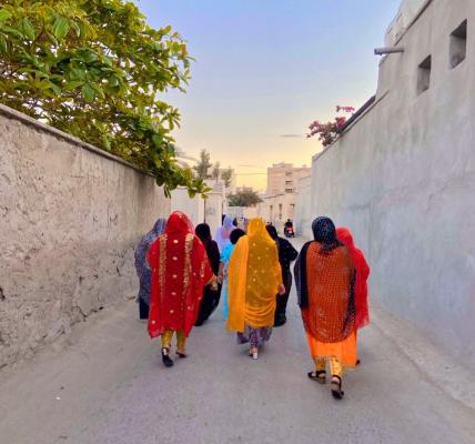 تصویری زیبا و رنگارنگ از زنان بندری+عکس