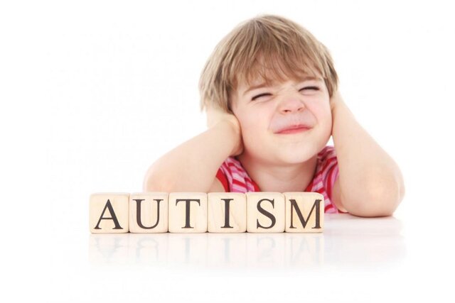 زایمان زودرس، کودک را به اوتیسم مبتلا می‌کند؟ / مهم‌ترین نشانه‌های اوتیسم در کودکان که خیلی از پدر و مادرها نمی‌دانند
