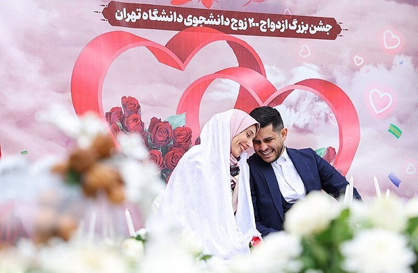 تصاویری از جشن ازدواج دانشجویی با مرسدس بنز! 