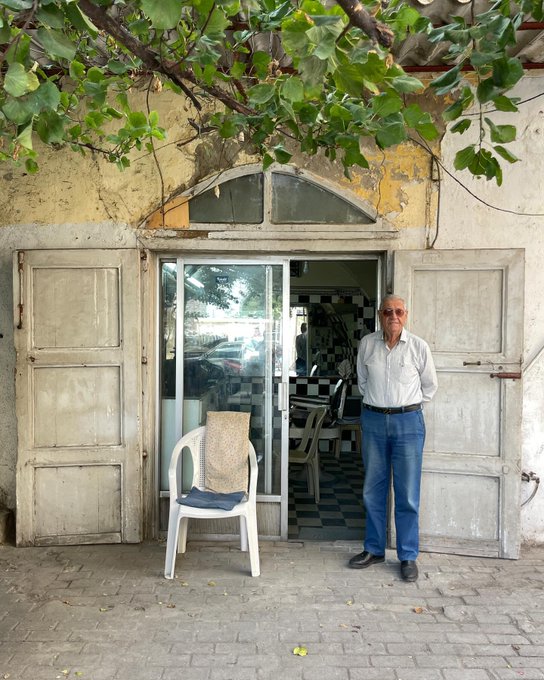 مغازه آرایشگری با ۵۵ سال قدمت در لبنان+عکس
