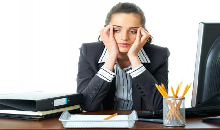 چرا خانم ها نباید زیاد کار کنند؟