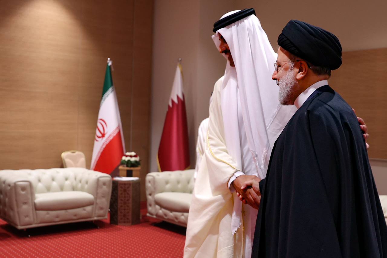 تصاویری از اختلاف قدی امیر قطر و رئیسی+عکس
