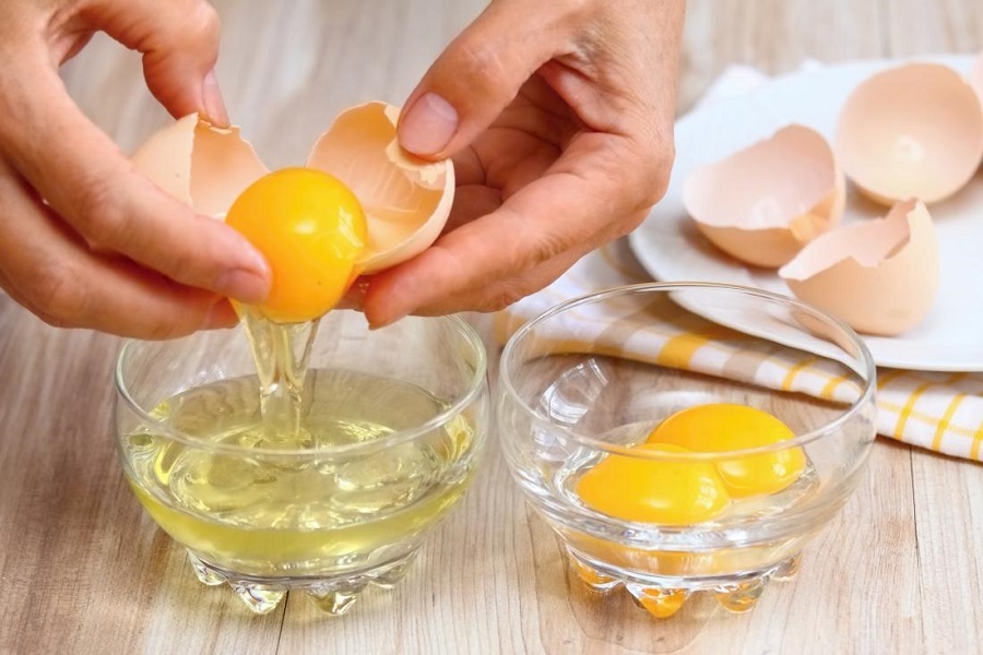 سفیده تخم مرغ بخوریم برای سلامتی بهتر است یا زرده آن؟ 