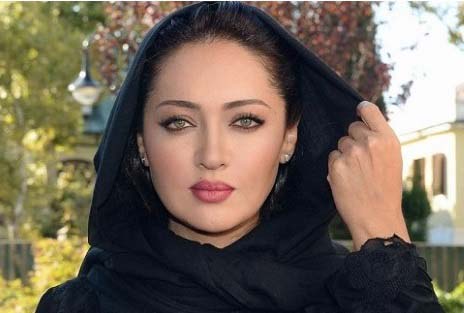 نیکی کریمی به استادیوم رفت + عکس