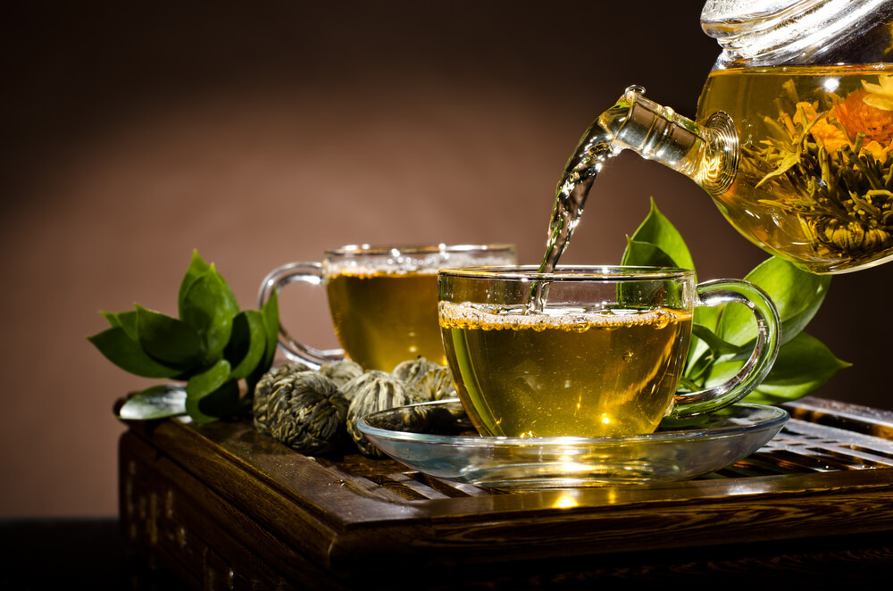  ۱۰ خاصیت شگفت‌انگیز چای سبز برای سلامتی