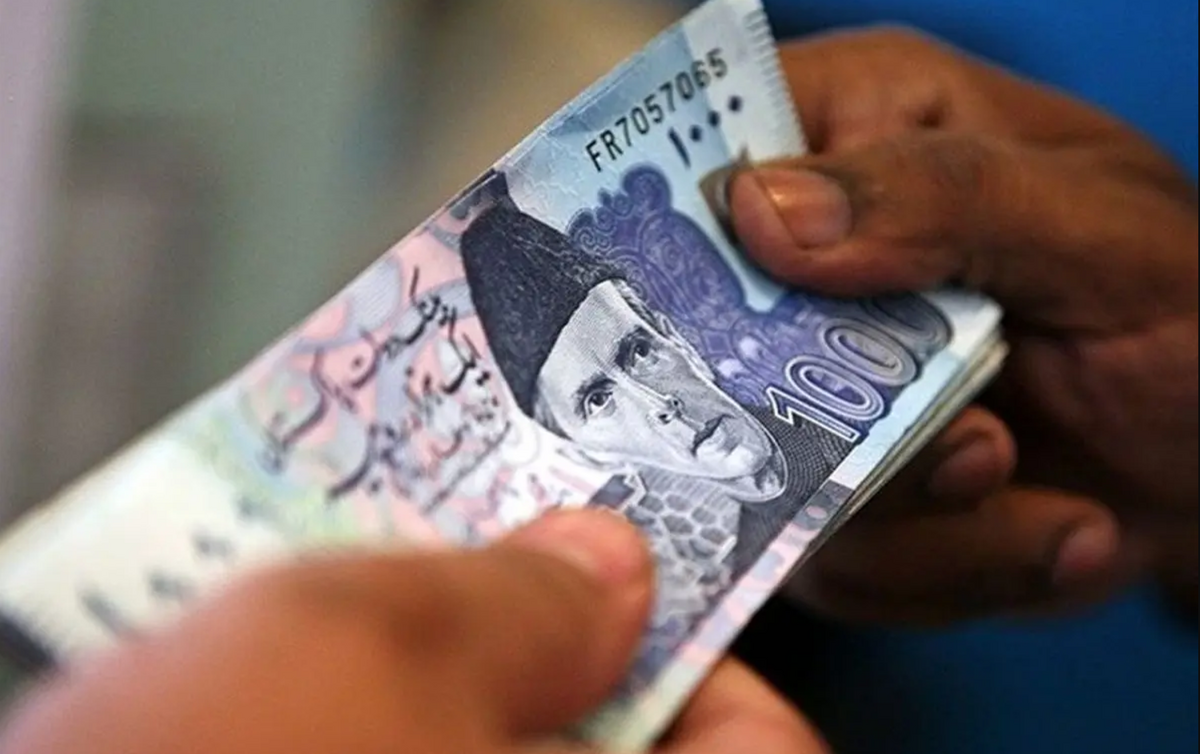 پول جدیدی که پاکستان به شکل عجیبی اختراع کرد+عکس
