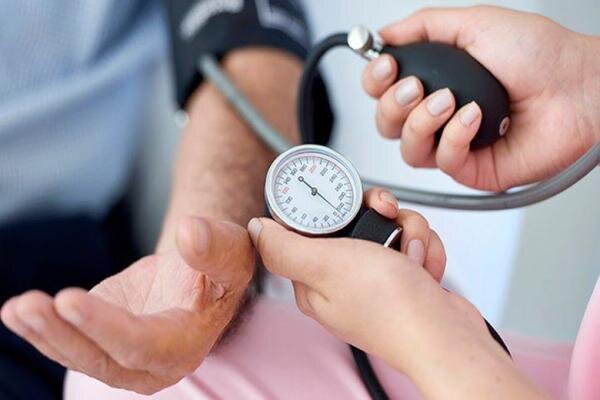 فشار خون بالا چه اثری بر ذهن افراد دارد؟ 