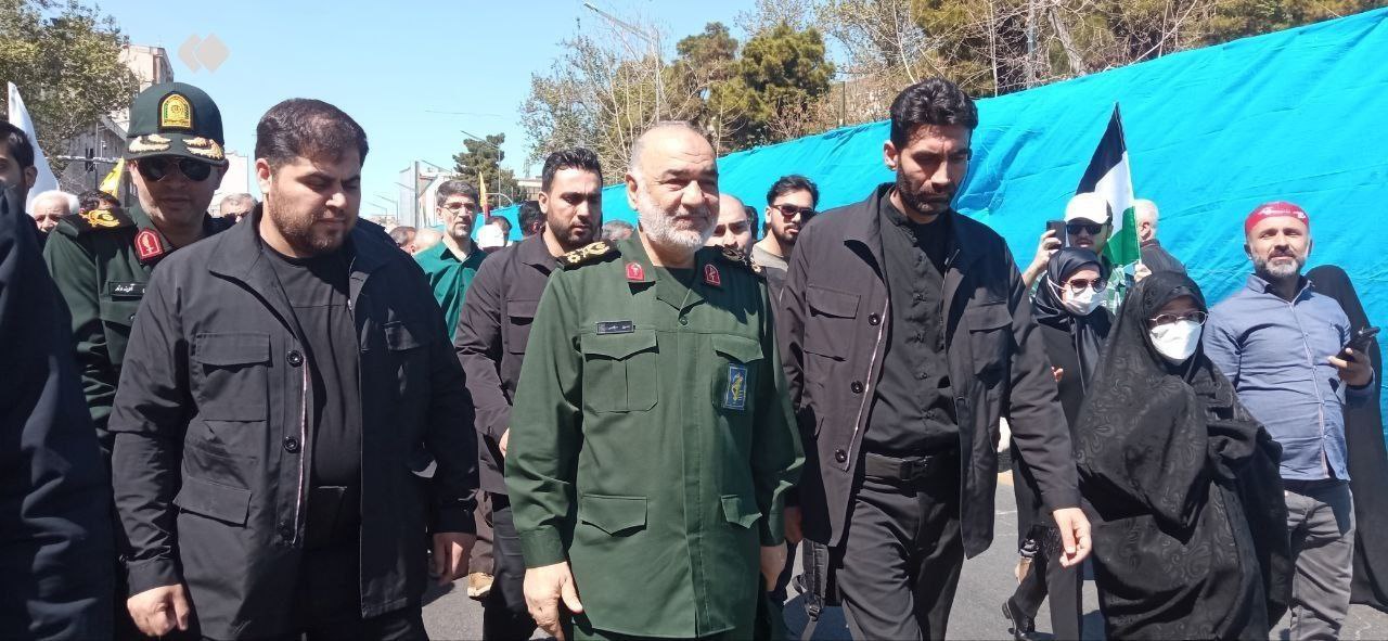 حضور فرمانده کل سپاه در راهپیمایی روز قدس +عکس