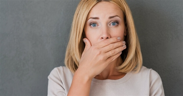  منشا بوی بد دهان چیست؟