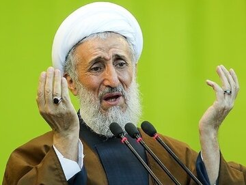 تصویری دیده نشده از دوران جوانی کاظم صدیقی امام جمعه تهران