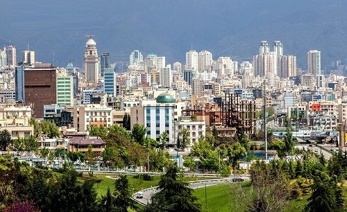تصویر خاصی از  یک ساختمان که در تهران وایرال شد+عکس