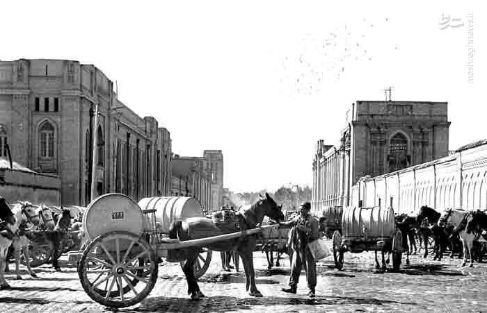  تصاویری از فروش آب در تهران در گاری و تانکر ۱۰۰ سال پیش