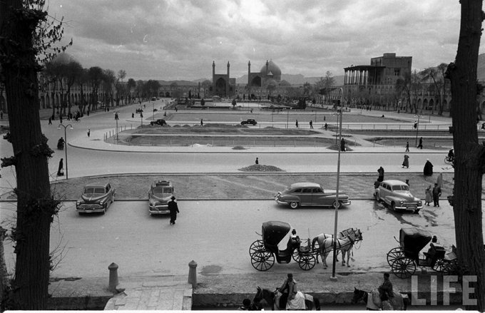 میدان نقش جهان اصفهان در دهه ۲۰ این شکلی بود+عکس