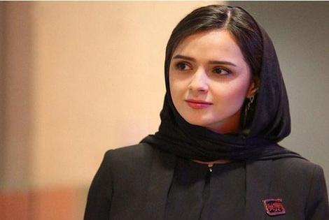 این تصاویر که از ترانه علیدوستی در بیمارستان منتشر شده، فیک است 