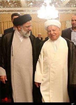 تصویر قدیمی از خوش و بش شهید رئیسی با آیت‌الله هاشمی+عکس