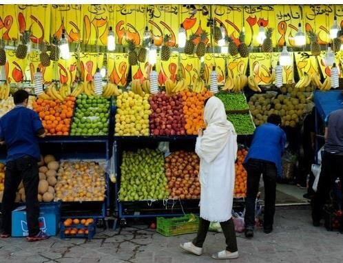 عکسی از یک میوه‌فروشی در تهران که پربازدید شد