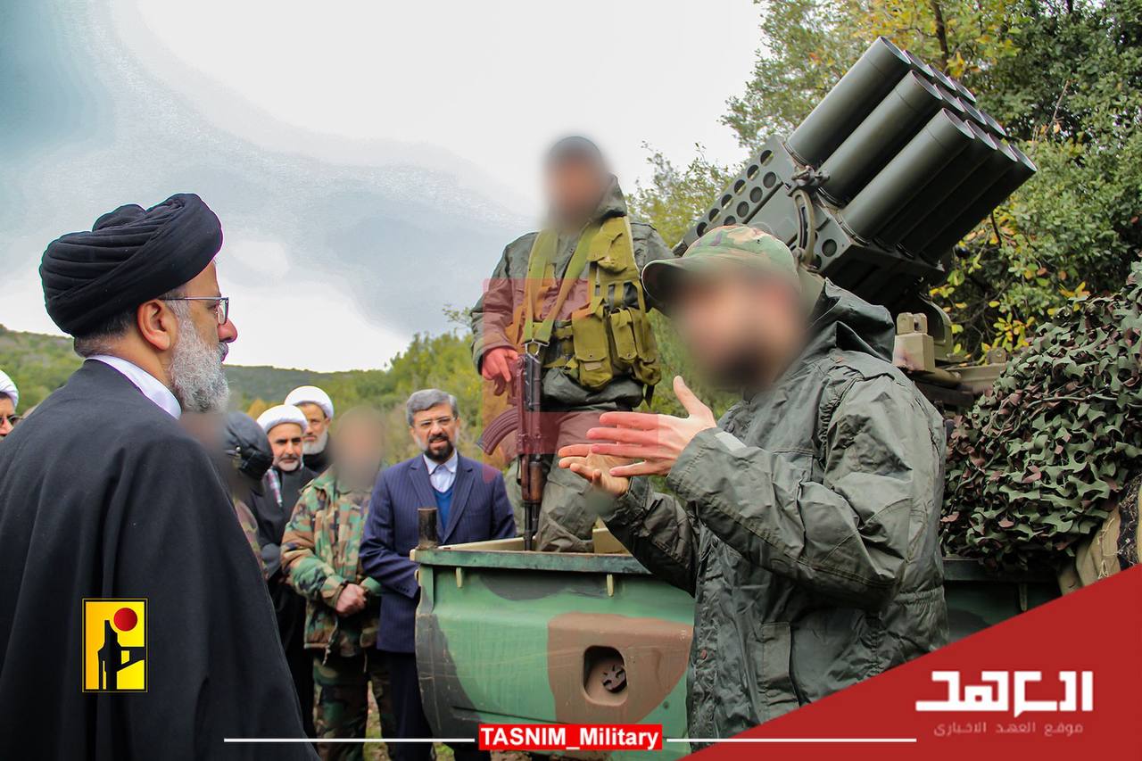 تصاویر بازدید شهید آیت‌الله رئیسی از یکی از پایگاه‌های حزب‌الله در جنوب...