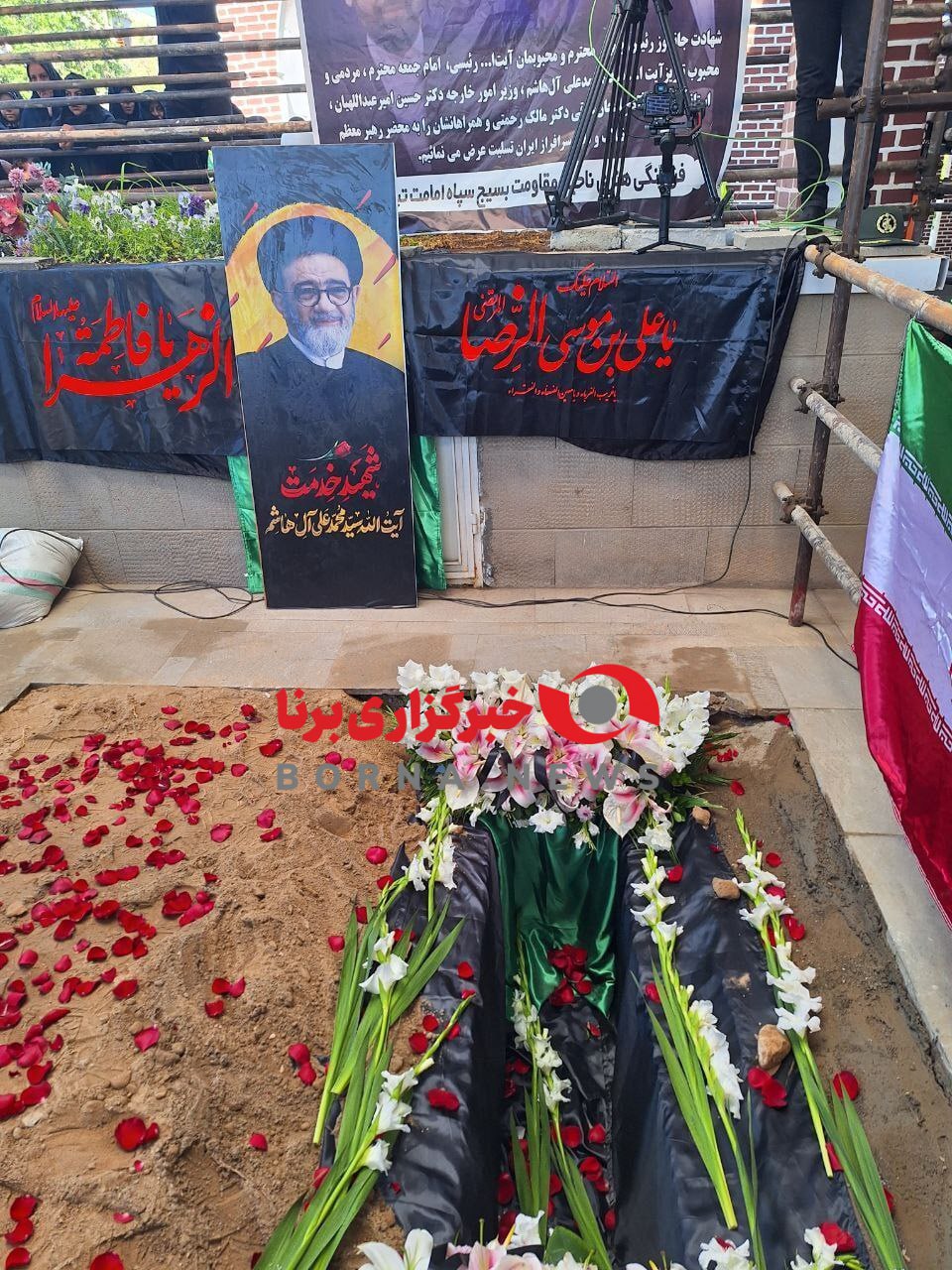 اولین تصویر از محل دفن آیت الله آل هاشم در تبریز + عکس